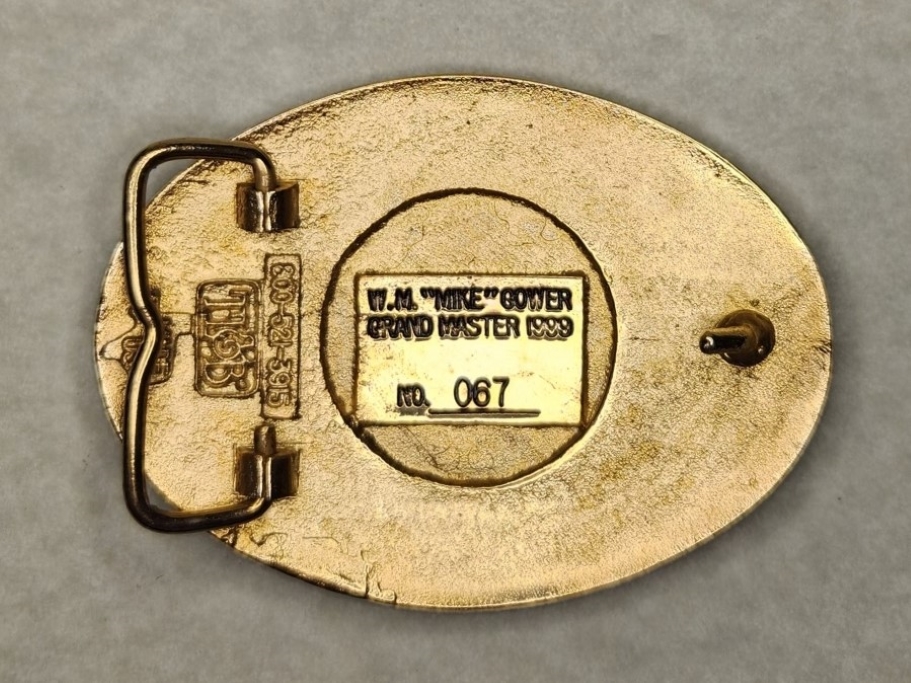 [Buckle Pic Missing] (Click here)